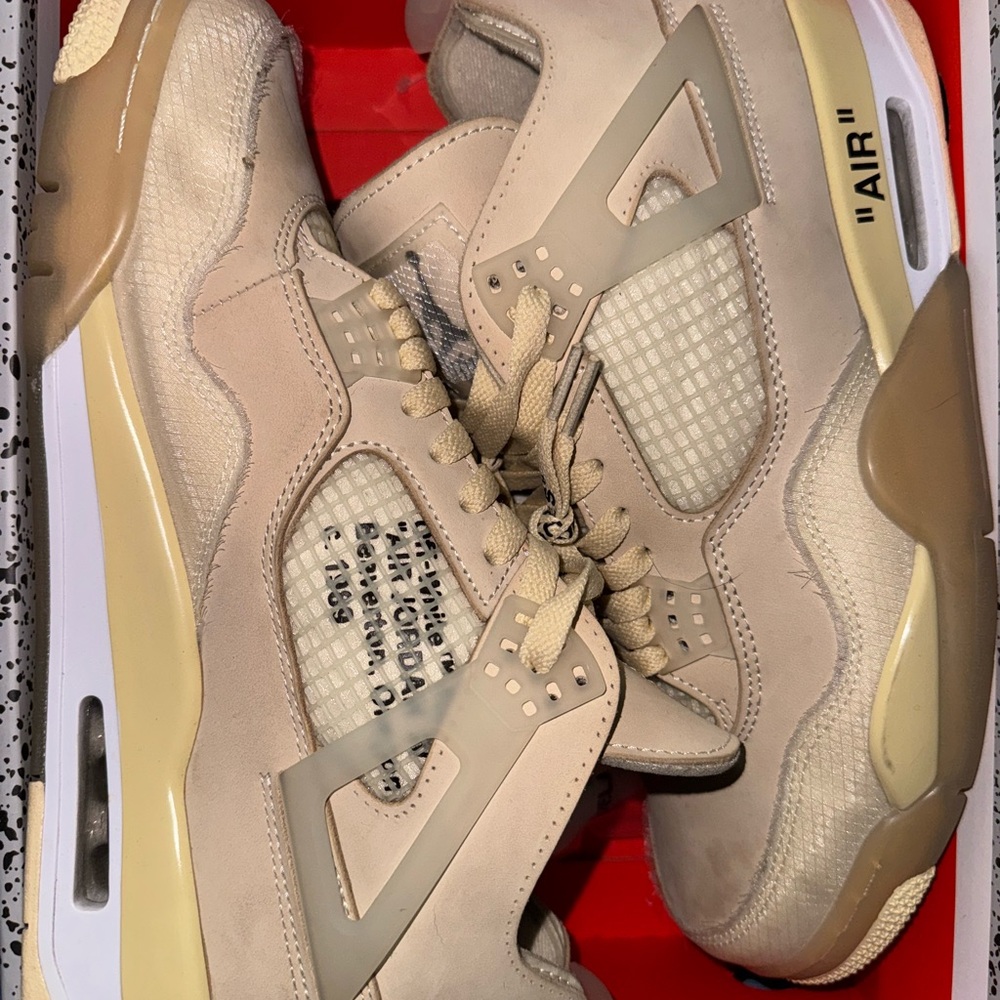 Jordan Sneakers in Beige and Cream